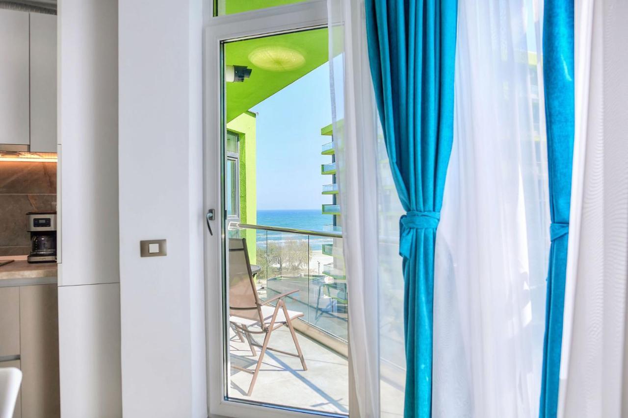 Sea Love Apt Spa N Pools Beach Resort Năvodari Extérieur photo